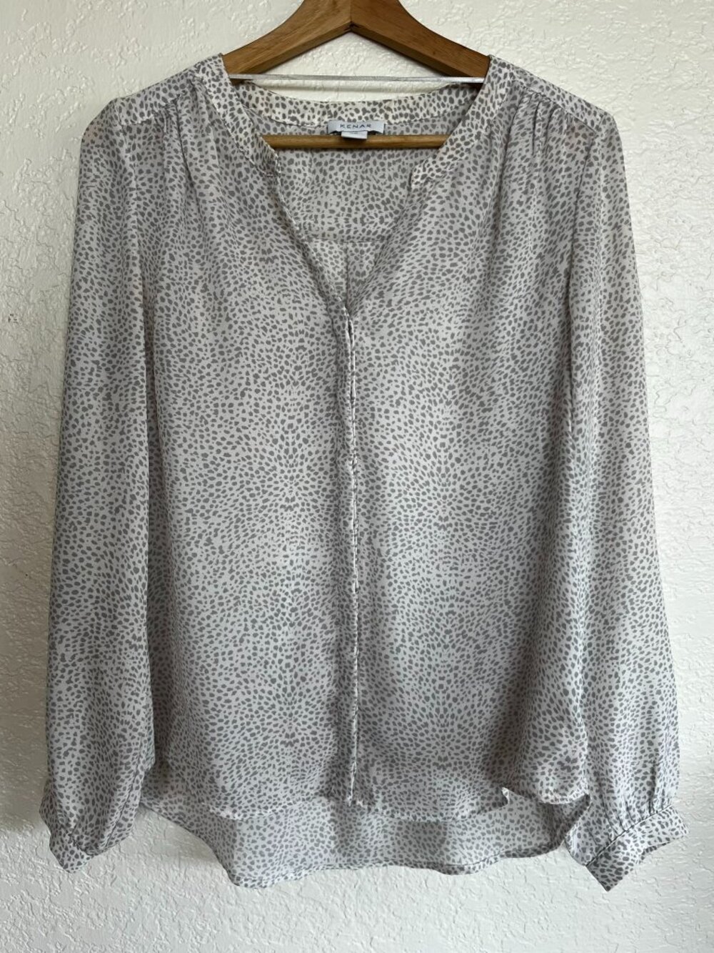 Kenar White Grey Light Pink Leopard Print Long Sleeve Blouse, Size M